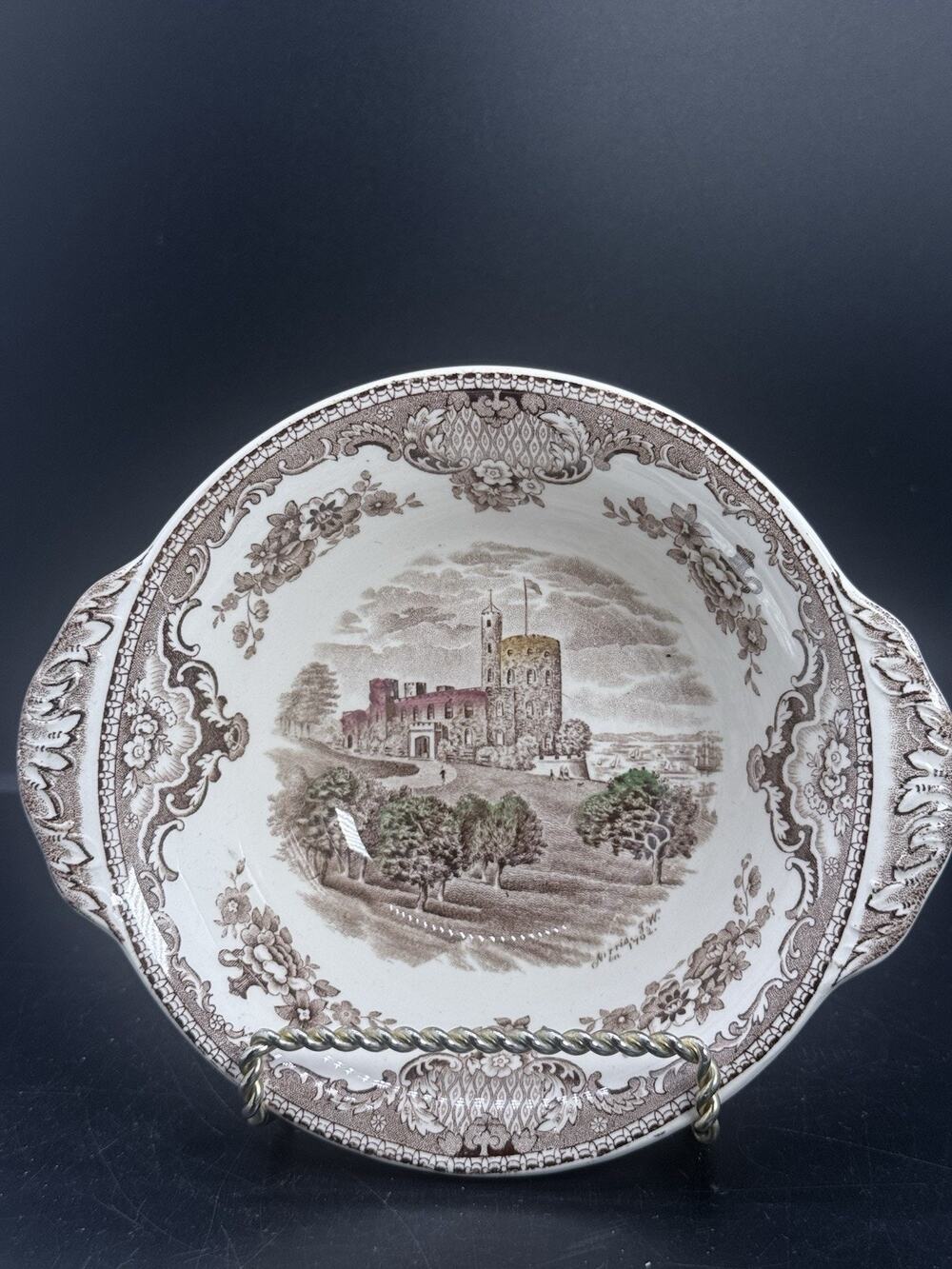 Johnson Brothers Old Britain Castles Warwick 1792 Brown Handled Serving Bowl